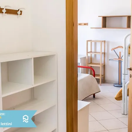 Se003 - Senigallia, Bilocale Sul Mare Con * セニガッリア