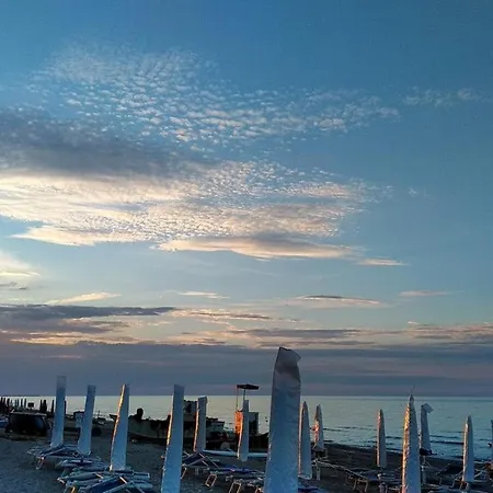 Se003 - Senigallia, Bilocale Sul Mare Con דירה סניגליה